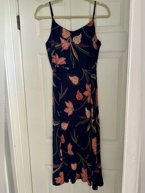 Loft Navy Floral Slip Dress with Spaghetti Straps Size 4